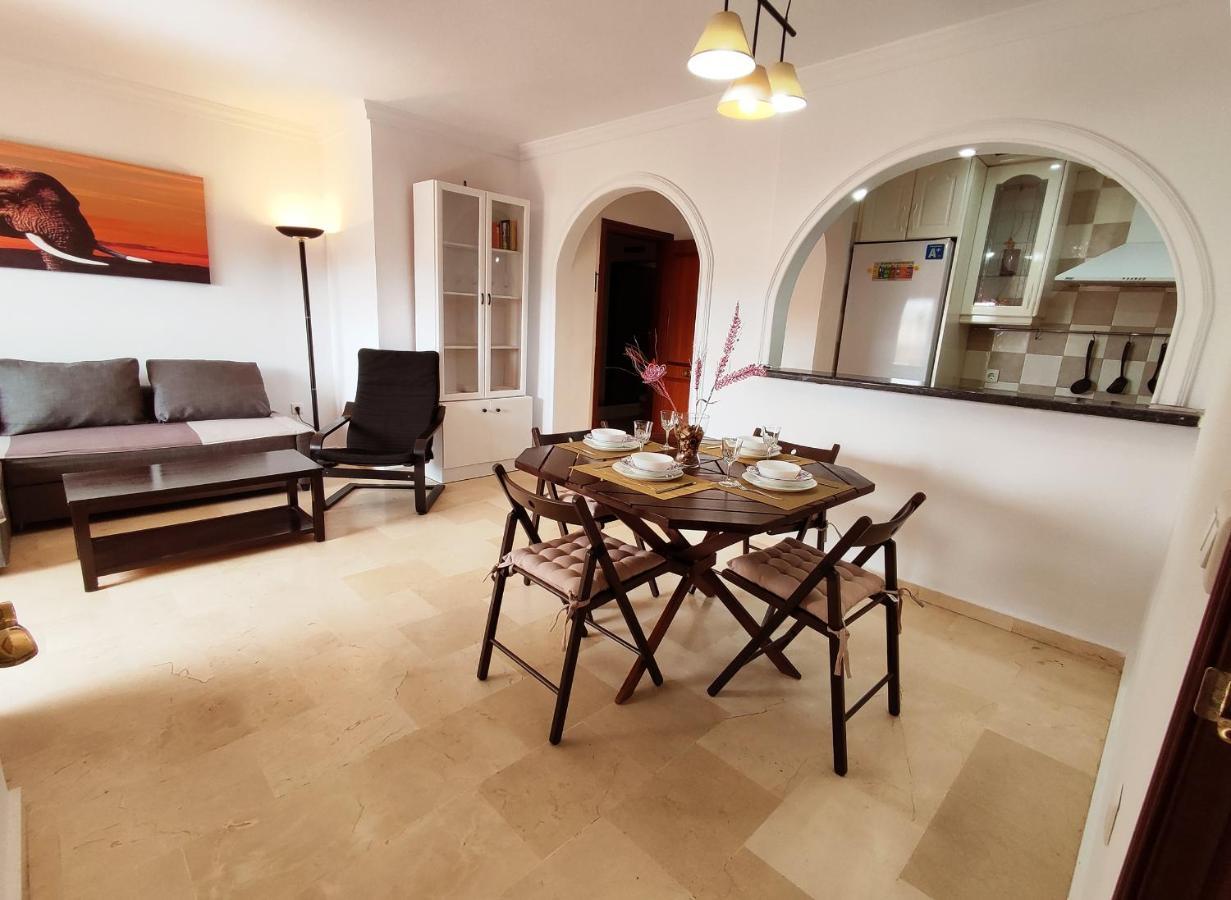 2Bdr Sunny Apartment With Pool And Private Parking In Беналмадена Екстериор снимка