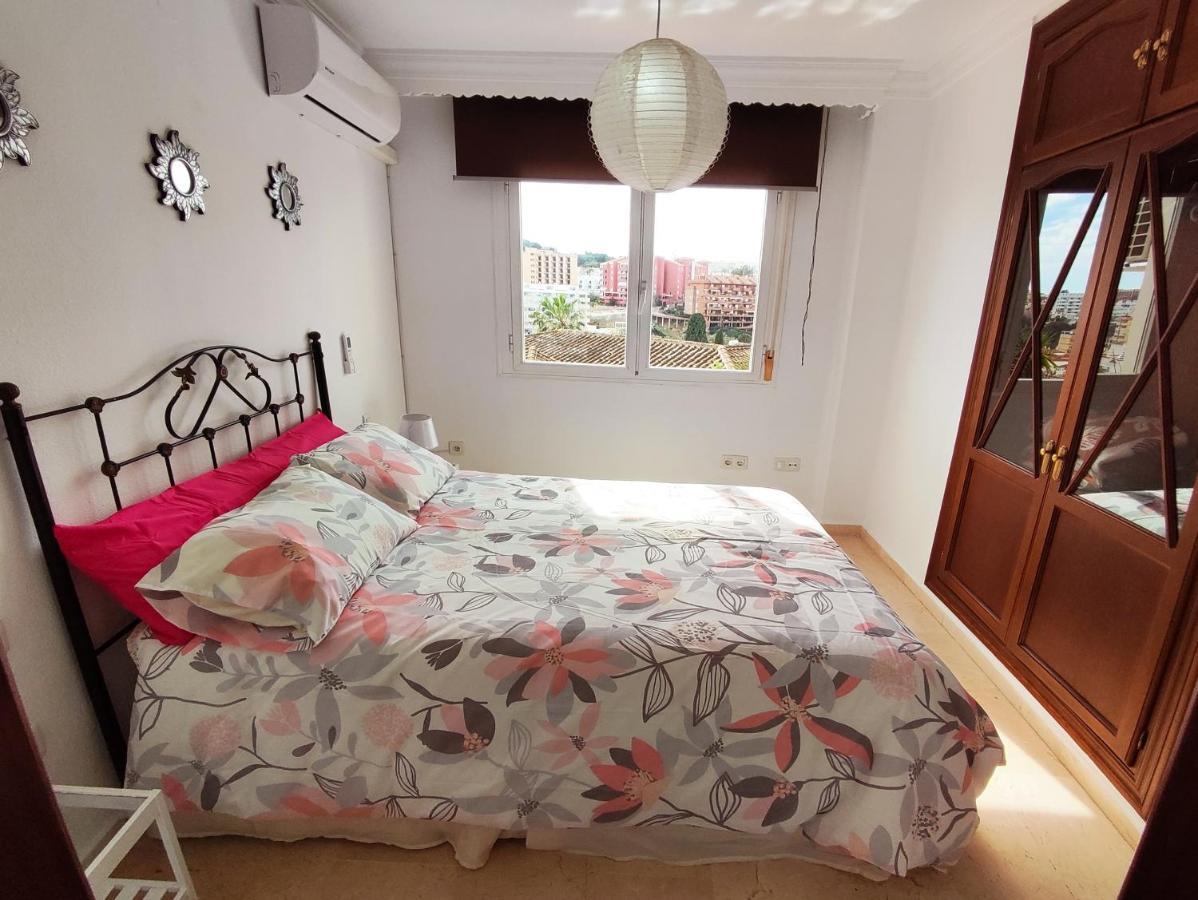 2Bdr Sunny Apartment With Pool And Private Parking In Беналмадена Екстериор снимка