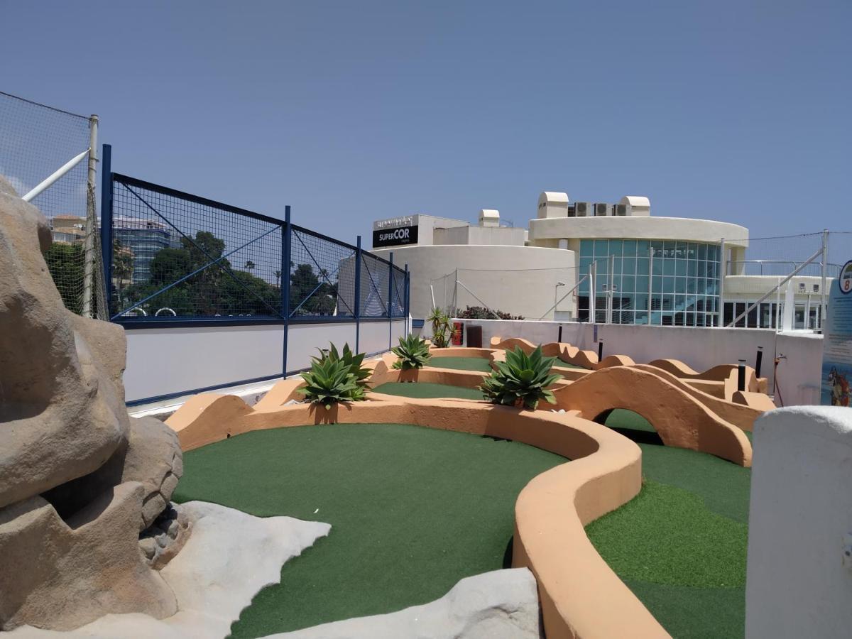 2Bdr Sunny Apartment With Pool And Private Parking In Беналмадена Екстериор снимка